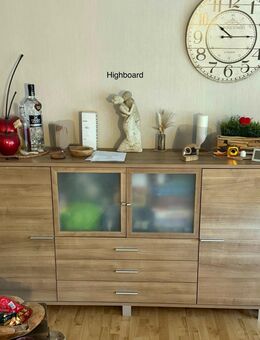 Gut erhaltenes Wohnzimmer - Stolberg (Rheinland, Kupferstadt)