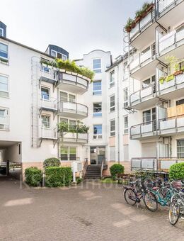 Tolle Wohnung mit Tiefgaragenstellplatz in Sülz! - Köln