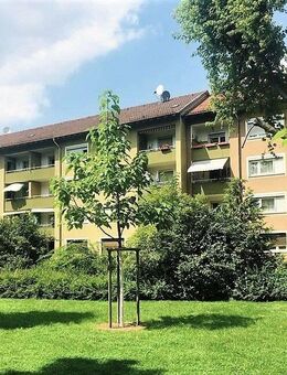 2-Zimmerwohnung mit Balkon und Blick ins Grüne - Frankfurt (Main)