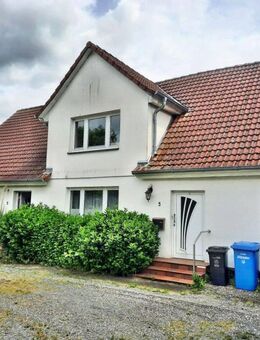 Einfamilienhaus mit 2 Wohneinheiten in Richtenberg zu verkaufen - Richtenberg