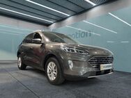 Ford Kuga, Titanium, Jahr 2023 - München