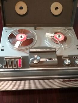 Telefunken Magnetophon 203 mit Mikrofon  und  Band. - Baumholder Zentrum