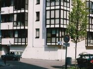 UNI fußläufig - ein HIGHLIGHT für Singles: Erker, Süd-Loggia, Pantry-Küche..EINFACH ZUM WOHLFÜHLEN - Köln