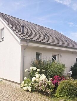 Hamminkeln-Loikum: Charmantes Einfamilienhaus in ruhiger Lage zu verkaufen! - Hamminkeln