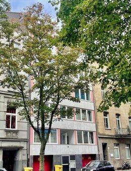 Vermietetes 2-Zimmer-Investment mit zwei Balkonen und Stellplatz - Düsseldorf
