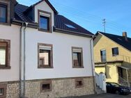 Einfamilienhaus in sehr guter Wohnlage v. Kleinblittersdorf - Kleinblittersdorf