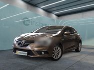 Renault Megane, Intens TCe130, Jahr 2018 - München
