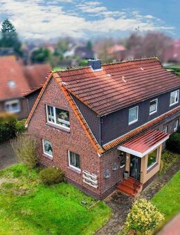 Kapitalanlage: Gut vermietetes Zweifamilienhaus auf großem Grundstück! - Schortens