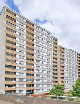Großzügige 4,5-Zimmer-Wohnung mit Loggia und Weitblick im 9. Obergeschoss - ca. 99,4 m² Wohnfläche - Ludwigshafen (Rhein)