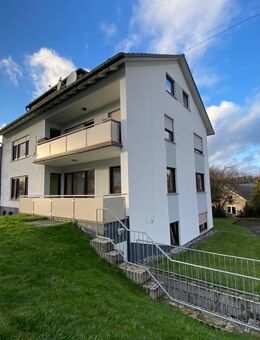 4-Zimmer-Dachgeschosswohnung in ruhiger Wohnlage von Hachenburg ab sofort zu vermieten! - Hachenburg