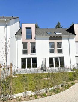 Attraktives Split-Level-Reihenhaus in Bad Endbach zu vermieten - Bad Endbach
