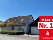Wohnhaus mit Einliegerwohnung und Doppelgarage - Bad Berleburg