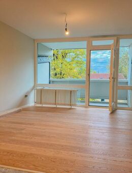 *** sanierte & bezugsfreie 1-Zim.-Wohnung *** mit hochwertiger Küche in einer ruhigen Lage *** - München