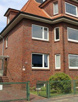TT bietet an: Frisch sanierte 3-Zimmer-Mietwohnung mit Balkon und Garage in Bant! - Wilhelmshaven