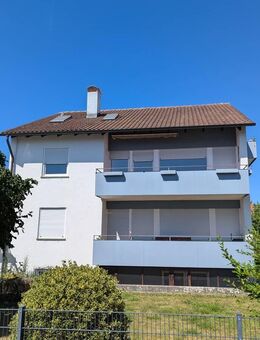 Markdorf - Obere Öhmdwiesen: 2-Familienhaus mit großzügigem Gartengrundstück - Erbpacht - - Markdorf