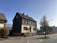 /Viel Platz für die Familie - mit sonnigem Garten und Charme! - Bestwig