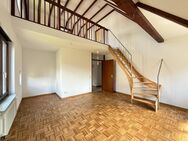 Helle 4-Zimmer-Maisonettewohnung mit Einbauküche und Balkon, Ostfildern-Kemnat - Ostfildern