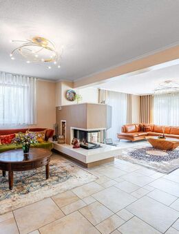 HEGERICH: Grosszügige Villa mit Garten und Pool für die gesamte Familie - Erlangen