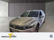 VW Passat Variant, 2.0 TDI R-LINE LM19, Jahr 2020 - Lüdenscheid