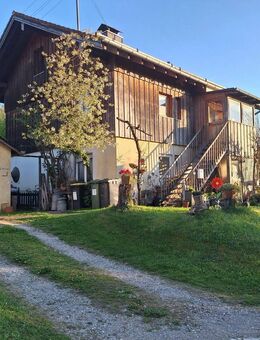 Zwei-Familien-Haus - mit traumhaftem Garten und weiterem Baurecht - Münsing