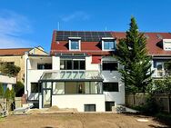 Exklusive Wohnung in Stadtvilla mit A+ Energiewert: Stilvolles Wohnen in begehrter Lage von Regensburg! - Regensburg