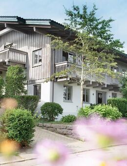 GMUND AM TEGERNSEE - HOCHWERTIGES LANDHAUS MIT POOL AUF SONNIGER ANHÖHE - Gmund (Tegernsee)