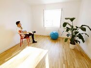 Wunderschöne Wohnung - PARKETT / FUßBODENHEIZUNG / BALKON - Chemnitz