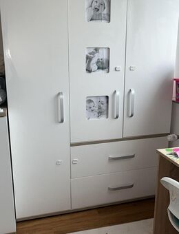 Weißes Babyzimmer von Roba - Wuppertal