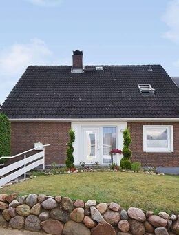 Kompakt & gemütlich: Modernes Haus mit 4-5 Zimmern und kleinem, idyllischem Garten in ruhiger Lage.. - Henstedt-Ulzburg