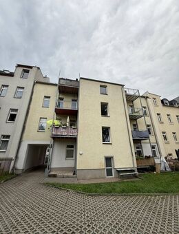 Vollvermietetes und großes MFH mit Balkonen und Stellplätzen in guter und ruhiger Lage! - Chemnitz