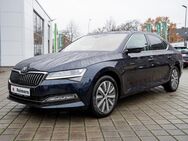 Skoda Superb, 2.0 TDI LIM STYLE 4xSHZ, Jahr 2023 - Schenefeld (Landkreis Pinneberg)