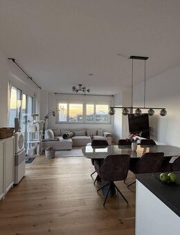 3-Zimmer Penthouse mit Einbauküche und Dachterrasse in Toplage - Bietigheim-Bissingen