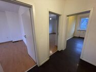 Helle, gemütliche 2 Zimmer Wohnung mit tollem Balkon direkt am Marktplatz - Duisburg