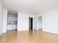 HAIDHAUSEN: 2-Zimmer-Wohnung mit Balkon! - München