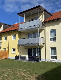 Ansprechende 3-Raum-Dachgeschosswohnung mit EBK und Balkon in Sunthausen - Bad Dürrheim