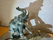 Elefant aus Stein, handgeschnitzt, Unikat 🐘 - Zürich