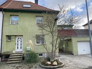 Schönes Reihenendhaus / Einfamilienhaus mit Garage in Zwenkau zu verkaufen. - Zwenkau