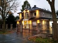 Mediterrane Eleganz trifft zeitlose Klasse - Ihre exklusive Stadtvilla in Leer - Leer (Ostfriesland)