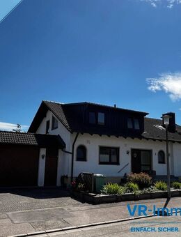 Traumhaftes Eigenheim auf schönem Grundstück in Weidenbach mit viel Raum für die große Familie oder zwei Generationen! - Weidenbach (Bayern)