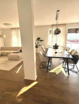 HELLE++4-Raum Wohnung mit Balkon, Einbauküche, Aufzug, Stellplatz - Jena