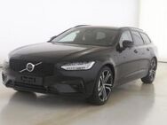 Volvo V90, T8 Plus Dark Plug-In Hybrid AWD Four-C, Jahr 2023 - Celle