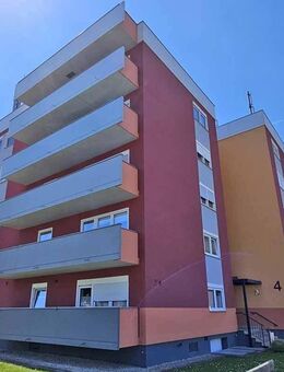 Helle 2-Zimmer-ETW mit großem Balkon und wunderschöner Aussicht - Bindlach