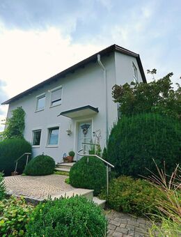Sehr gepflegtes Mehrparteienhaus wartet auf einen neuen Eigentümer! - Speichersdorf