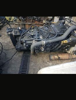 ZF Astronic Getriebe mit Intarder 3. Typ: 12AS2131TD - Hamburg
