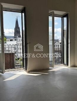 Nur noch zwei Wohnungen verfügbar: Kernsanierter Altbau - Köln
