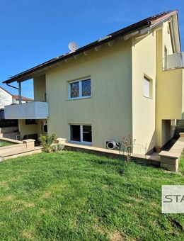 Zukunftssicher und energieeffizient: Attraktives Wohnhaus mit Garten, ELW und Doppelgarage - Großrinderfeld