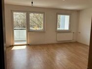 Große rollstuhlgerechte Dreiraumwohnung mit Balkon - Gera