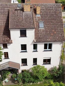MFH mit großer Scheune und einem riesigen Naturgarten in Groß Schönebeck - Schorfheide