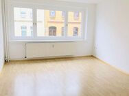 SOFORT VERFÜGBAR: 2-Zimmer Wohnung im 1. OG mit modernem Bad - WBS wird benötigt - Hildesheim