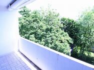 Lichtdurchflutete 2-Zimmerwohnung mit Balkon und Stellplatz! - Stuttgart